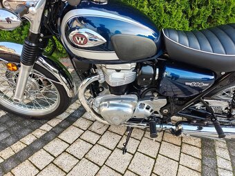 Kawasaki W 800 - 8