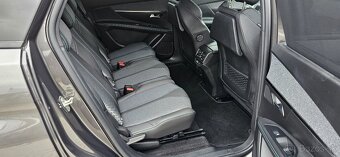 Predám Peugeot 5008 96kw benzín Allure AT, 7 miestne r.2023 - 8