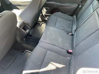 Renault Megane 3 Grandtour 1.5 dci - 8