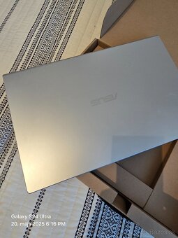 Predám vymenim notbuk Asus X515M 256gb - 8