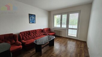 NA PREDAJ 4-IZBOVÝ BYT-Považská Bystrica - 8