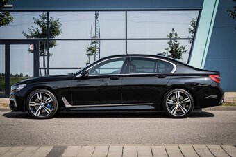 BMW Rad 7 730d xDrive A/T - 8