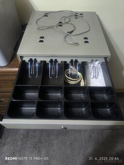 Euro 150/0 Flexy STD s výsuvnou pokladňou na peniaze. - 8