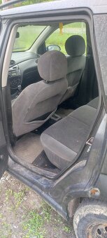 FOCUS 1.8 tdci - 8
