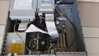 Predám retro Pc HP Vectra VL 400 DT - 8