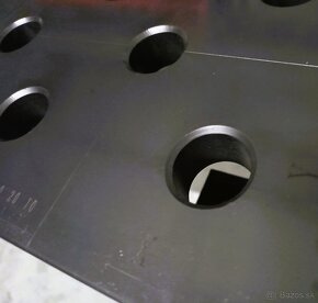 NOVINKA ZVARACI STOL FREZOVANY / NITRIDOVANY - 8