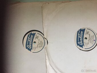 Retro LP - 8