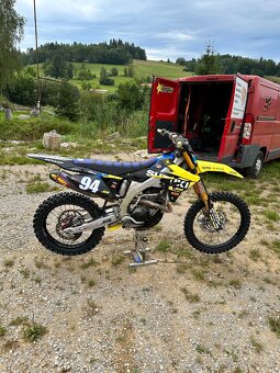 Suzuki rmz 250 - 8