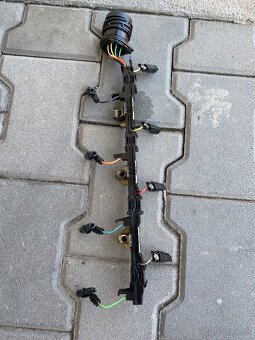Predám diely 2.0tdi PD - 8
