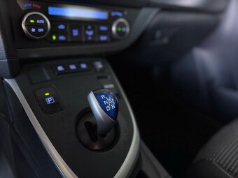 Toyota Auris 1.8 Hybrid Automat 91 tisíc km - 8