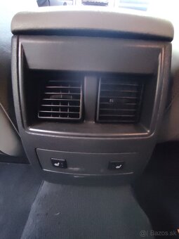 Chrysler 300 C - 8