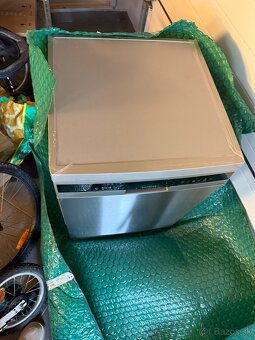 Umývačka riadu Siemens iQ300 - 8