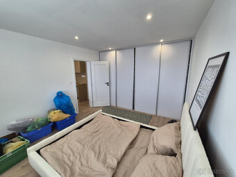 Na predaj 2 izbový tehlový byt na Vajanského ulici v Nitre - 8