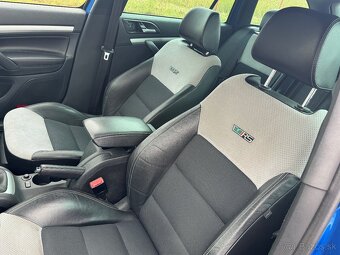Škoda Octavia Combi 2.0 TDI CR RS - 8