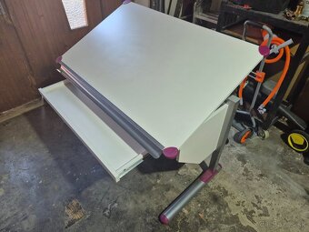 Detsky vyskovo nastavitelny pisaci stol / Novy - 8