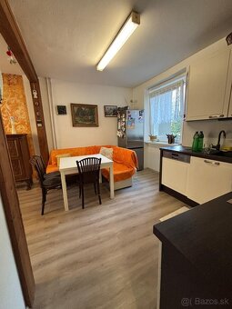 Rezervované Predám 3izb pôvodne 4izb byt 93m² - 8