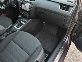 Škoda octavia 1.8tsi 132kw DSG - 8