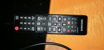 Predám plazmový Tv samsung PS 43E 450 A - 8