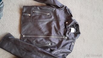 Rôzne bundy veľ.S-M - 8