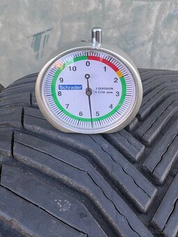 235/55R18 celoročné Michelin - 8