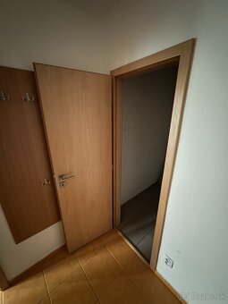 Za symbolickú cenu posuniem zachovalé interiérové dvere - 8