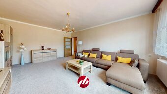 VEĽMI PEKNÝ 2–3 GENERAČNÝ RD s možnosťou podnikania - 8