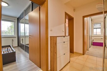 PRENÁJOM: 3IZBOVÝ ZARIADENÝ BYT, DUNAJSKÁ STREDA - UL. KRÁĽA - 8