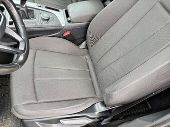 Audi a4 b9 2.0 TDi manuál - 8