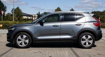 Volvo XC40 D4 Momentum (2018) - 8