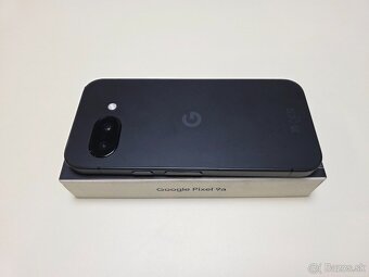 Google Pixel 9a 8 GB/128 GB Obsidian - 8