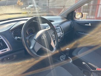 Hyundai I20 1.2 2013 - 8