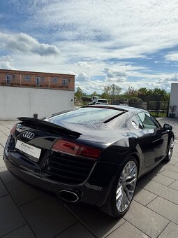 Audi R8 4.2 FSI EXKLUSIVNÍ KUS - 8