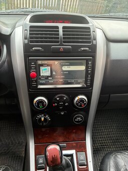 Suzuki Grand Vitara - 8