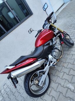 Honda Hornet CB 600F - 8