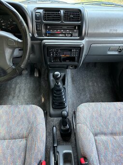 Suzuki Jimny 1.3 4x4 - 8