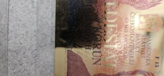 Zlate bankovy a minca - 8