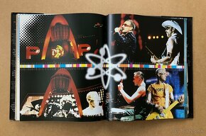 kniha o skupine U2 - 8