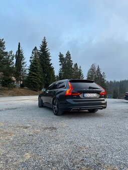Volvo V90 D5 R-Design AWD - 8