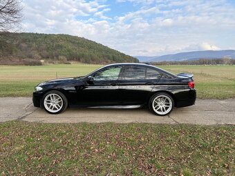 BMW F10 528i M-packet - 8