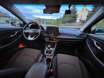 Hyundai i30 CW 1.6 CRDi Family - 8