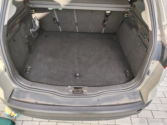 Ford Focus kombi 1.0 ecoboost - 8