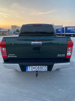 Isuzu D-max - 8