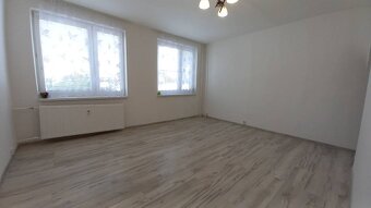Na predaj 2 izbový byt vo Vranove nad Topľou - 8