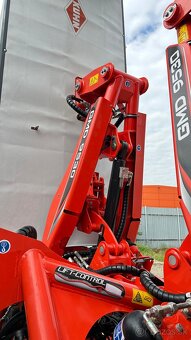 Khun GMD 9530 FF a GMD 3123 F - 8
