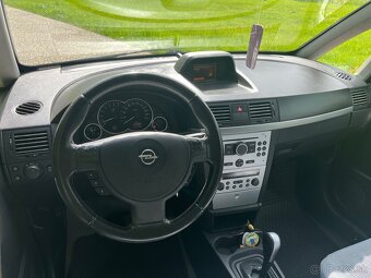 Opel Meriva 1.8 benzín Automat - 8