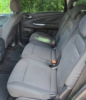 Ford S-max 2.0 TDCi 103 Kw rok výroby 2007 - 8