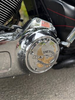 Harley Davidson Street Glide - 8