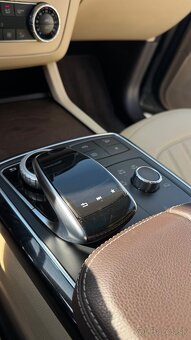 Mercedes-Benz GLS 400 4Matic - 8