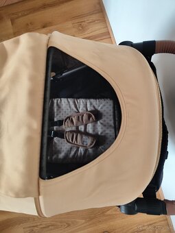 Športový kočík Petite&Mars Royal Heritage Bee - 8