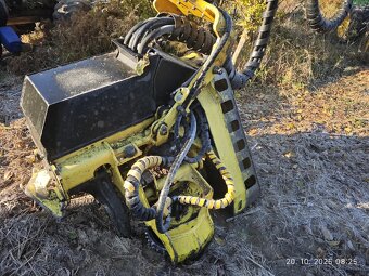 Harvestor John Deere 1270e IT4 - 8